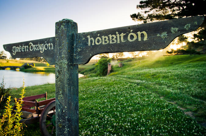 the-lord-of-the-rings-hobbiton-movie-set-tour-from-auckland-including-in-auckland-336696